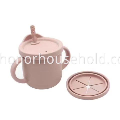 Dostosowany miękki BPA darmowe ekologiczne łapanie przekąsek Grade Food Grade Toddler Baby Silikon Sippy Snack Cup z pokrywką